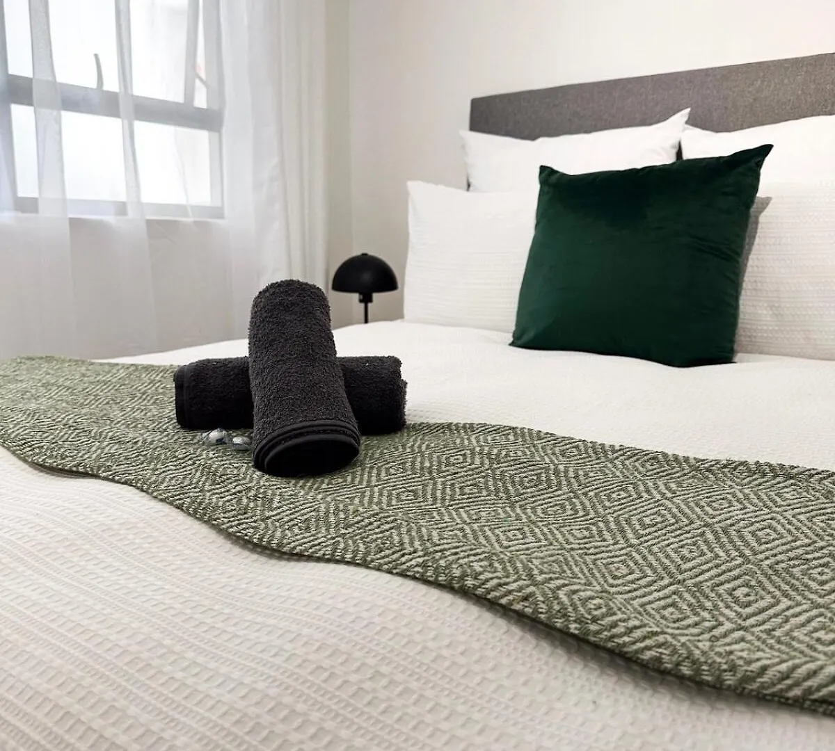 Stylish City Escape With Table Mountain Views Cape Town 0*,