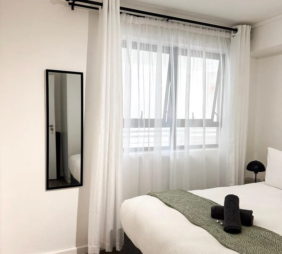 Apartment Stylish City Escape With Table Mountain Views Cape Town South Africa