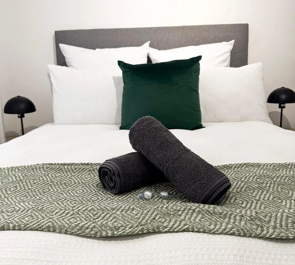 Stylish City Escape With Table Mountain Views Cape Town 0*,